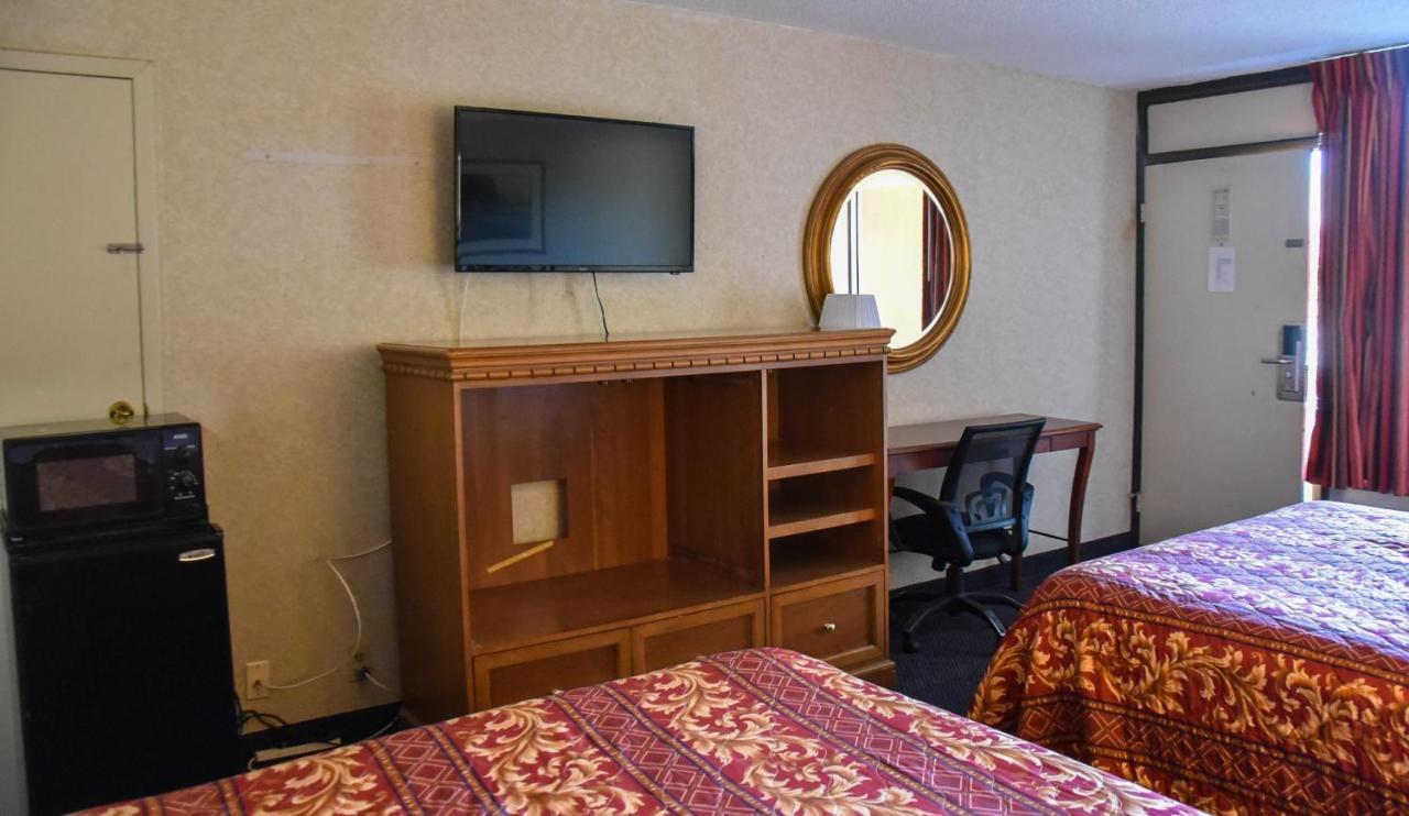 Homeplace Inn Jacksonville Экстерьер фото